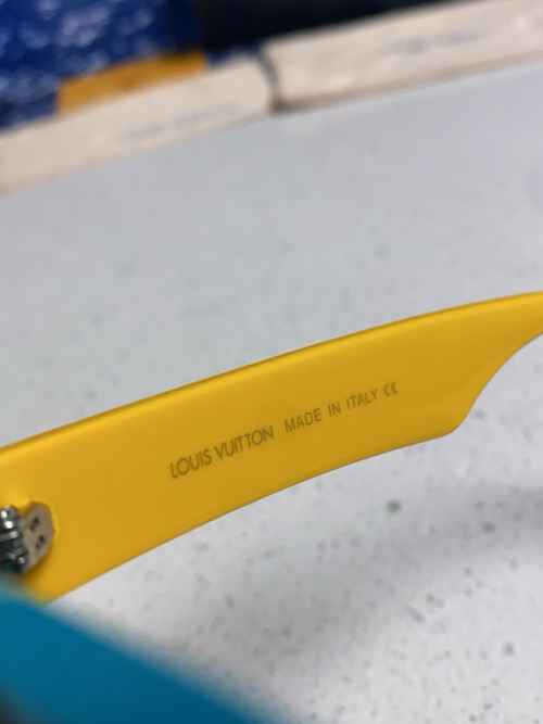 ルイヴィトンサングラス着用イメージ